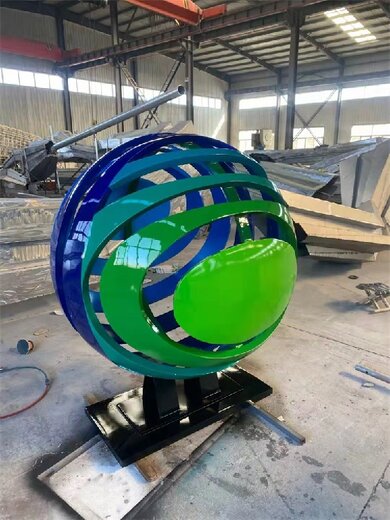 天津鏤空球雕塑款式新穎,不銹鋼圓球雕塑